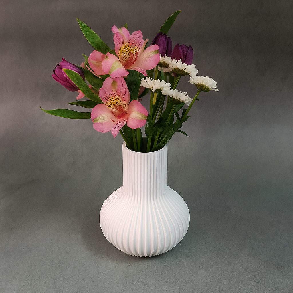Textured modern vase, 180 mm