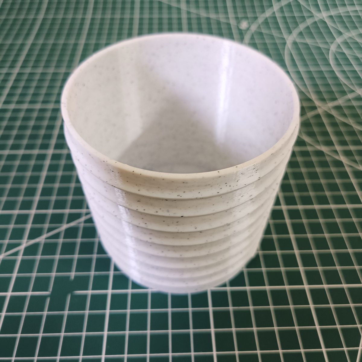 Coiled cylindrical 3D printed flower pot
